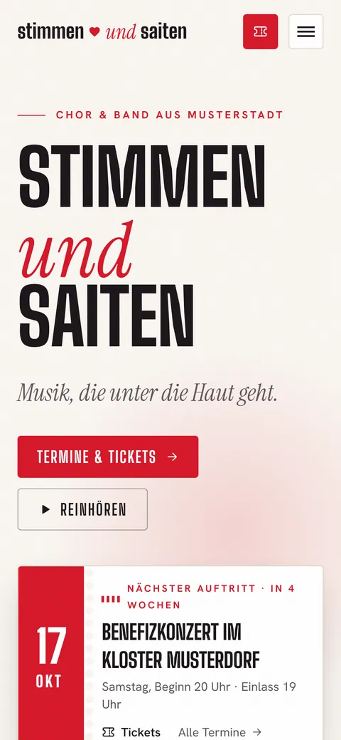 Dieselbe Website auf dem Smartphone, mit dem nächsten Auftritt gleich unter der Überschrift.